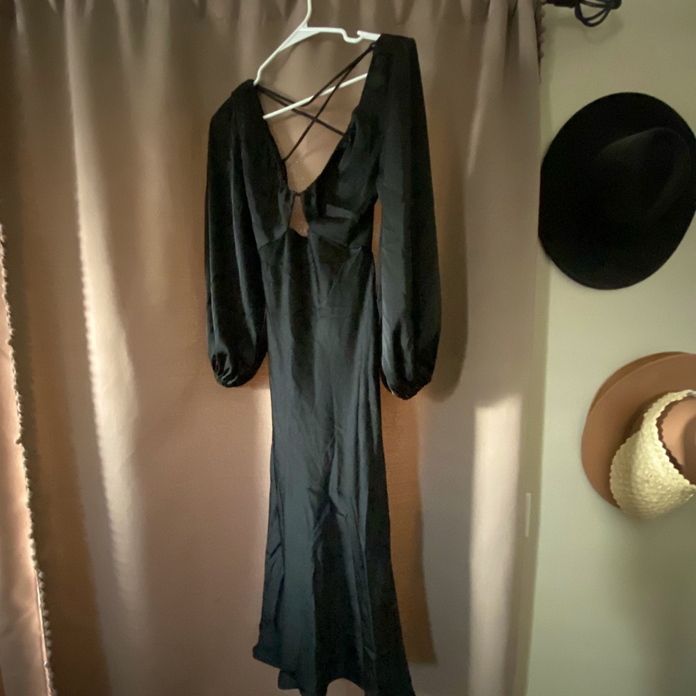 Billy J Black Midi Dress